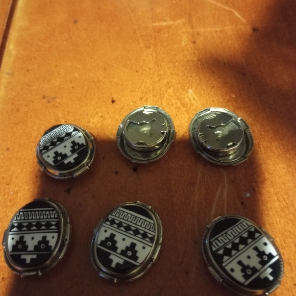 Button Covers - Picture 2 of 4